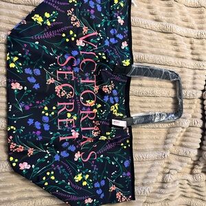 Victoria's Secret Floral Tote Bag - with Multicolor Flowers nwt